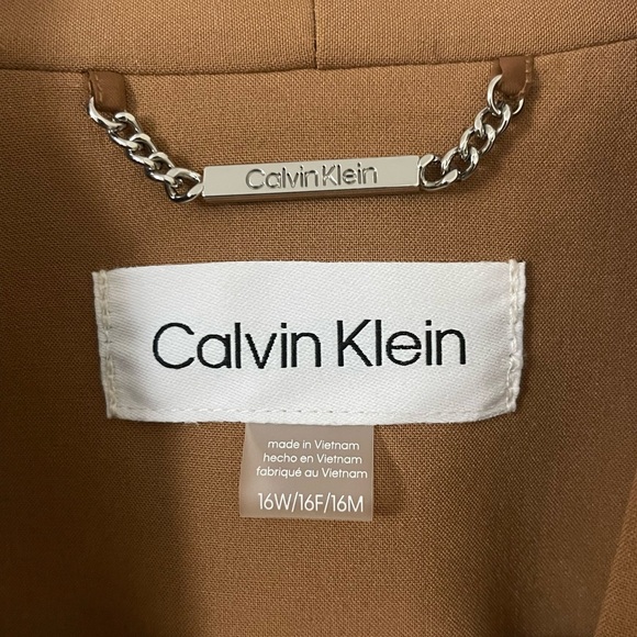 Calvin Klein Camel Blazer 1/4 Sleeve Gold Button Cuffs NWT Chic Workwear Jacket - Picture 3 of 6